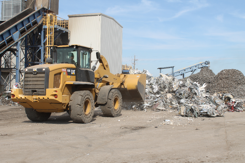 bulldozer-for-sorting-recyclables-stockton